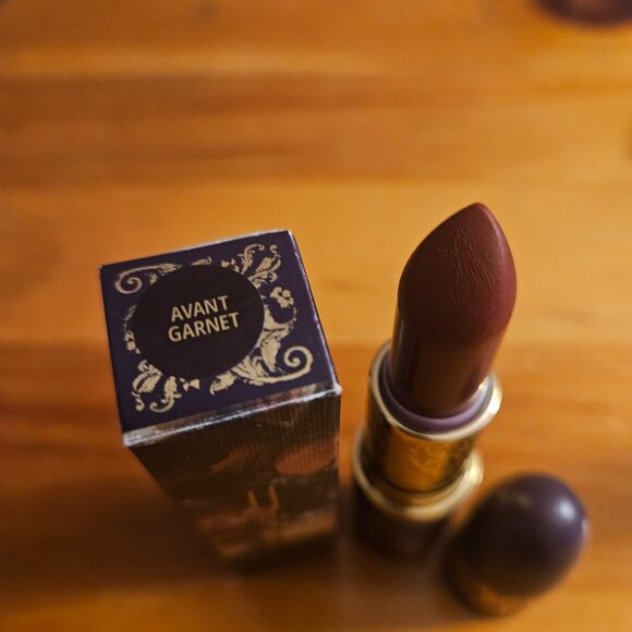 MAC Avant Garnet Matte Lipstick - Picture 2 of 2